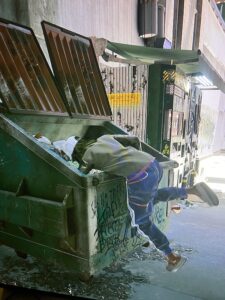 Cyberpunk 2077 Dumpster Diver